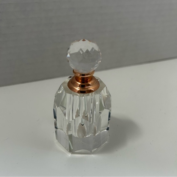 OLEG CASSINI Crystal Scent Bottle ROSE 2 Laser Engraved Signature - Picture 5 of 16